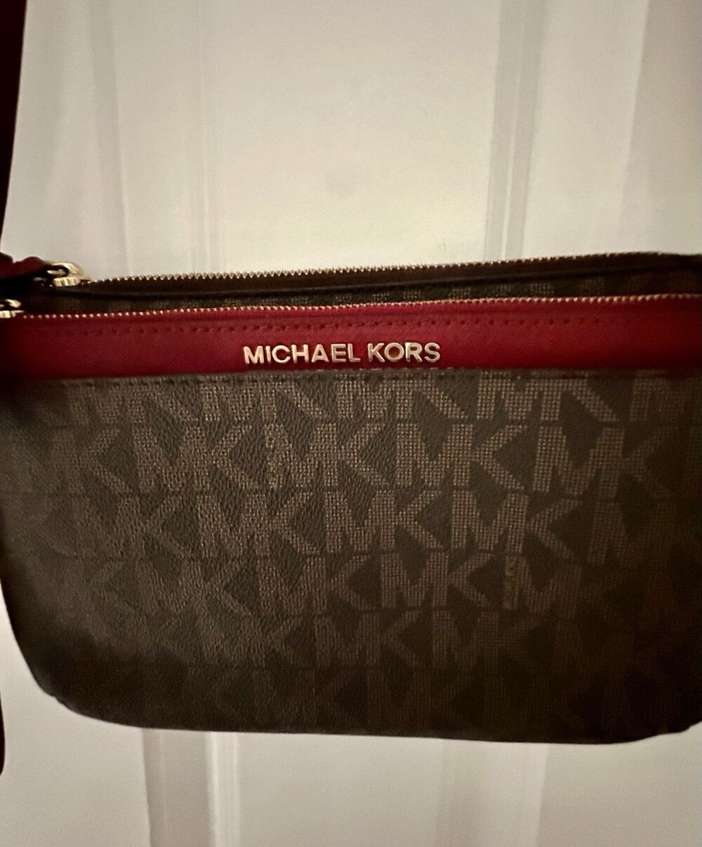 MICHAEL KORS Jet Set Crossbody And Detachable Wristlet Combo Red/Brown EUC